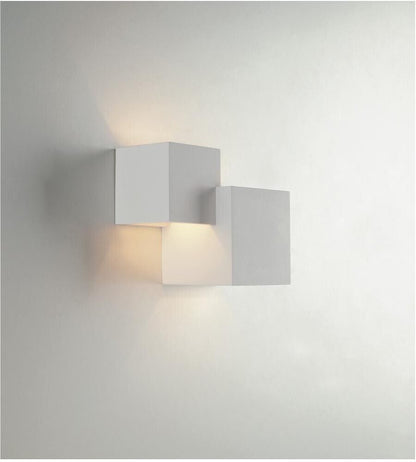 APPLIQUE DA PARETE 2 X CUBO IN GESSO VERNICIABILE LAMPADA DOPPIA LUCE G9