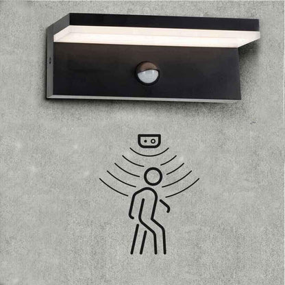 APPLIQUE LED LUCE CALDA 10W LAMPADA CON SENSORE RILEVA MOVIMENTO IR NERO IP54