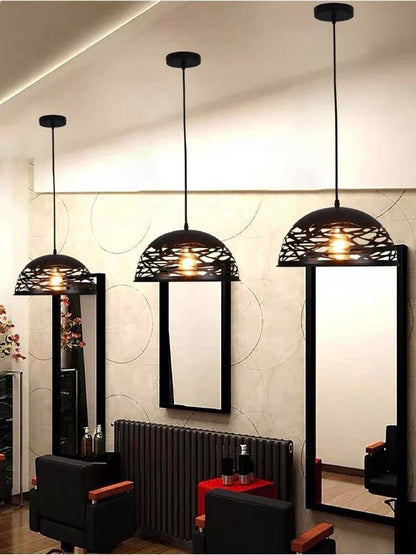 LAMPADARIO A SOSPENSIONE PARALUME IN METALLO TRAFORATO PORTALAMPADA E27 NERO