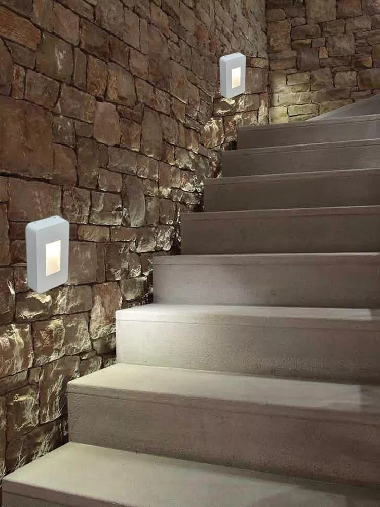 APPLIQUE LED LUCE BIANCA FARETTO 12 W SEGNAPASSI A MURO ESTERNO BIANCO IP65 ES62