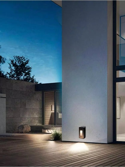 APPLIQUE LED LUCE NATURALE FARETTO 12 W SEGNAPASSI A MURO ESTERNO NERO IP65 ES62