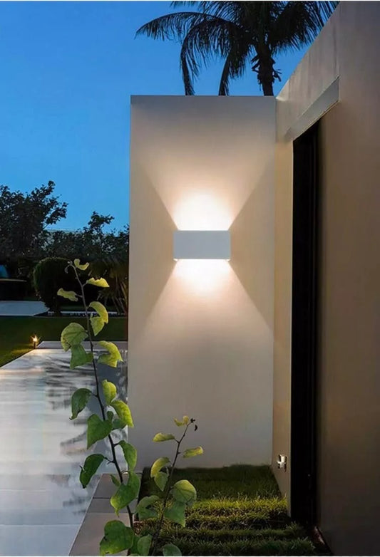 APPLIQUE LED LUCE NATURALE LAMPADA A PARETE DOPPIA EMISSIONE FARETTO 24 W BIANCO